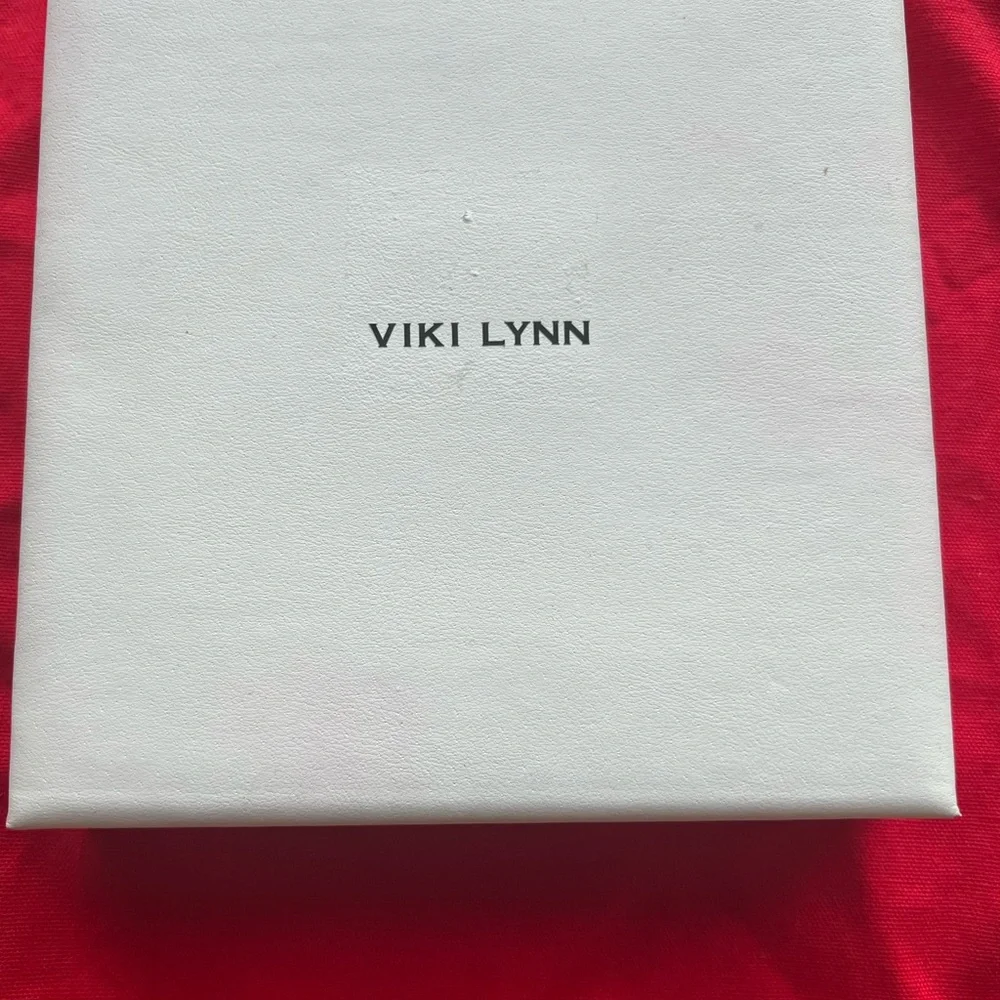 Viki Lynn Elegant Freshwater Necklace Pearl Jewelry Set - Picture 9 of 15
